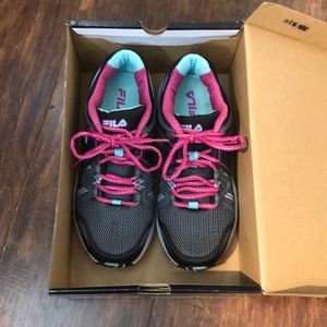 FILA Running Shoes